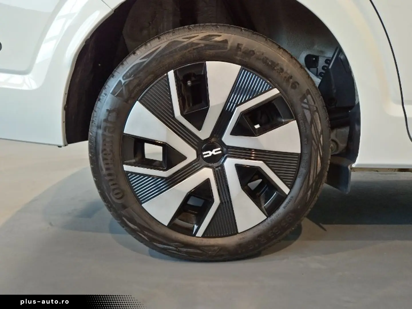 DACIA Logan 2024 — imagine 8