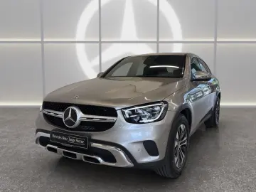 MERCEDES-BENZ GLC 220 d 4M BUSIN AHK LED RFK VERK.AS…