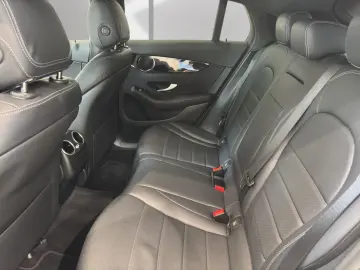 MERCEDES-BENZ GLC 220 d 4M BUSIN AHK LED RFK VERK.AS…