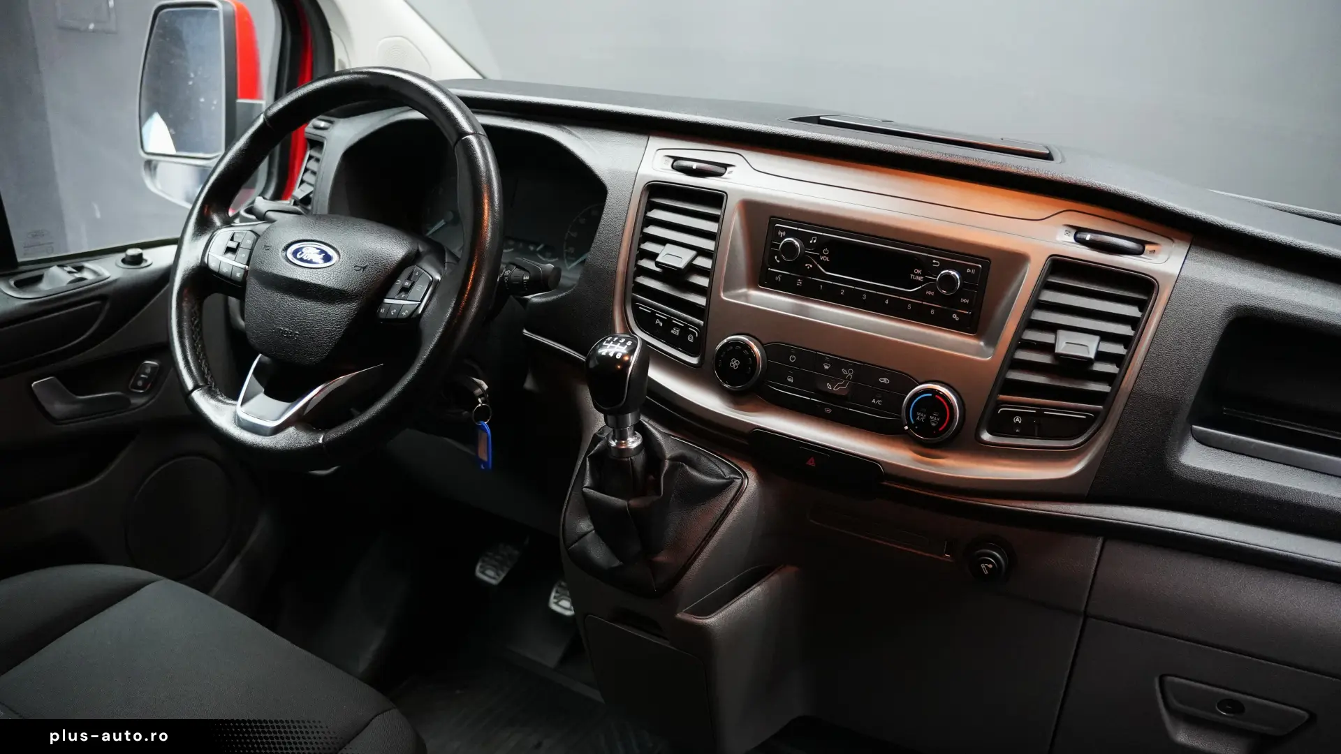 FORD TRANSIT CUSTOM