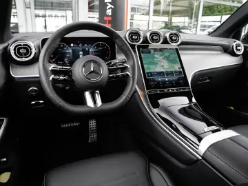 MERCEDES-BENZ GLC 300d 4M Coupe AMG -Leder-360 -Digtal Light