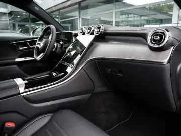 MERCEDES-BENZ GLC 300d 4M Coupe AMG -Leder-360 -Digtal Light