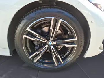 BMW 318d Automatik M SPORT Alarmanlage Parking Assis