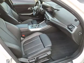 BMW 320i Limousine M Sportpaket Navi