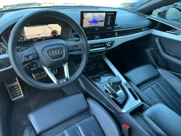 AUDI A5 SpB 40 TFSI S-Line Black NAV MATRIX VCOCK KAM