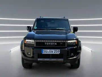 TOYOTA LAND CRUISER TEC 7-Sitzer   Anhängerkupplung