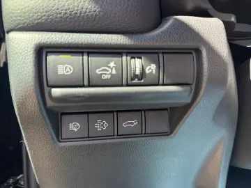 TOYOTA LAND CRUISER TEC 7-Sitzer   Anhängerkupplung
