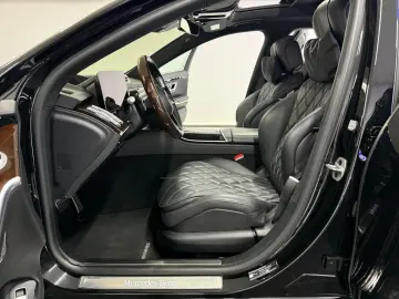 MERCEDES-BENZ S 500 L 4Matic AMG Line CHAUFFEUR MAXIMAL-VOLL