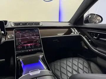 MERCEDES-BENZ S 500 L 4Matic AMG Line CHAUFFEUR MAXIMAL-VOLL