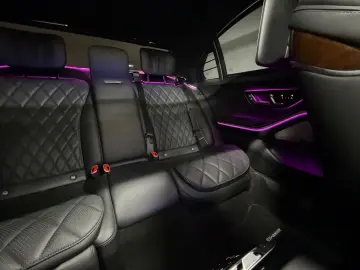 MERCEDES-BENZ S 500 L 4Matic AMG Line CHAUFFEUR MAXIMAL-VOLL