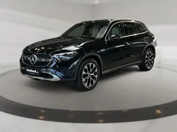 MERCEDES-BENZ GLC 220 d 4matic Avantgarde AMG Avantg…