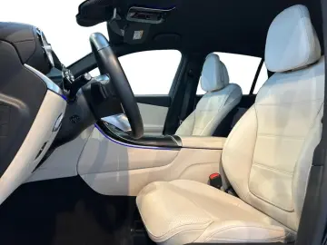 MERCEDES-BENZ GLC 220 d 4matic Avantgarde AMG Avantg…
