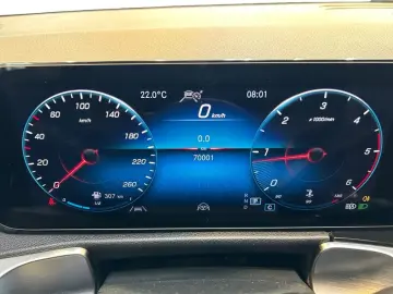 MERCEDES-BENZ GLB 200 d Progressive MBUX Progressive MBeam