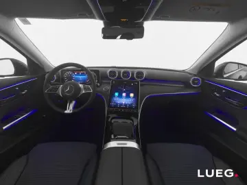 MERCEDES-BENZ C 220 d Avantgarde NavPrem DLight AHK …