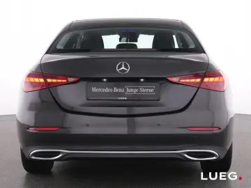 MERCEDES-BENZ C 220 d Avantgarde NavPrem DLight AHK …
