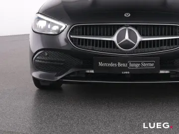 MERCEDES-BENZ C 220 d Avantgarde NavPrem DLight AHK …