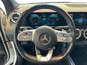 MERCEDES-BENZ EQA 250 AMG AMG MBUX Night Fahrassist AHK Wide