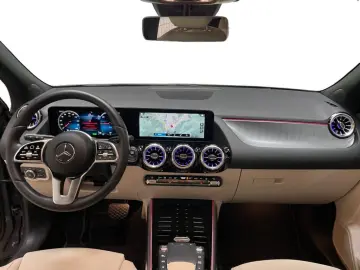 MERCEDES-BENZ EQA 250 Progressive MBUX Progressive AHK Pano
