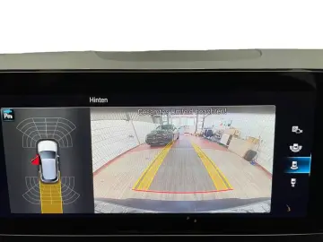 MERCEDES-BENZ EQA 250 Progressive MBUX Progressive AHK Pano