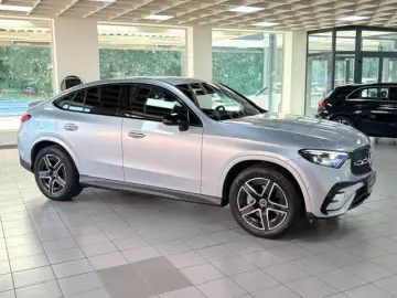 MERCEDES-BENZ GLC 300Coupe4M AMG AHK MEMORY 360  NIGHT DWA