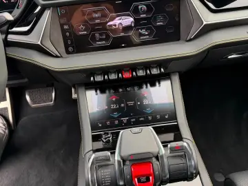 LAMBORGHINI Urus 4.0 V8 PHEV SE B&O PANO ANIMA MASSAGE 23