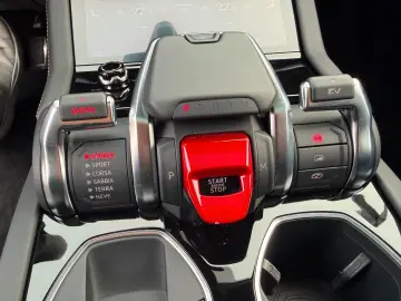 LAMBORGHINI Urus 4.0 V8 PHEV SE B&O PANO ANIMA MASSAGE 23