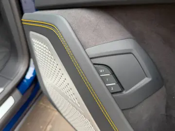 LAMBORGHINI Urus 4.0 V8 PHEV SE B&O PANO ANIMA MASSAGE 23