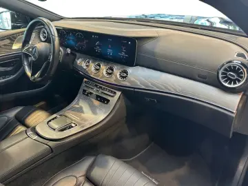 MERCEDES-BENZ CLS 220 d Avantgarde AMG Avantgarde MBUX Burm
