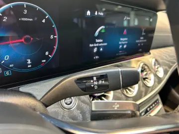 MERCEDES-BENZ CLS 220 d Avantgarde AMG Avantgarde MBUX Burm