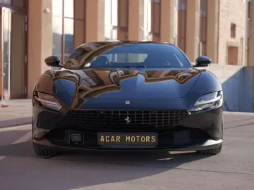 FERRARI Roma