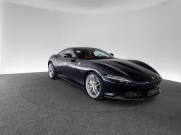 FERRARI Roma