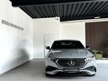 MERCEDES-BENZ E 300 e AMG Line Superscreen 4DBurmester Night