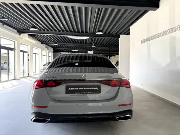 MERCEDES-BENZ E 300 e AMG Line Superscreen 4DBurmester Night