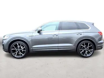 VW Touareg R-Line V6 TDI tiptronic AHK ACC PANO NAV