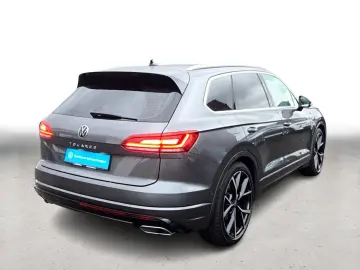 VW Touareg R-Line V6 TDI tiptronic AHK ACC PANO NAV