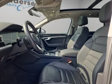 VW Touareg Elegance 4Motion 3.0 V6 TDI AHK HUD Navi