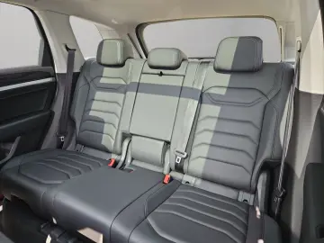VW Touareg Elegance 4Motion 3.0 V6 TDI AHK HUD Navi