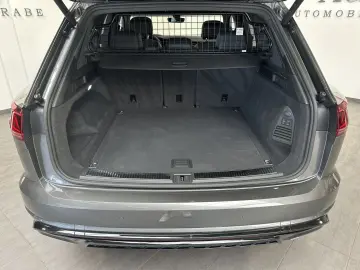 VW Touareg 4M R-Line Black NAV LED PANO AHK 360  VC