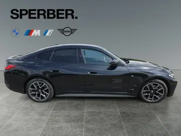 BMW 420d M Sportpaket Glasdach Harman Kardon Head Up