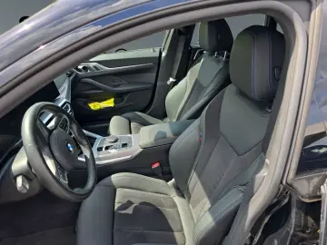 BMW 420d M Sportpaket Glasdach Harman Kardon Head Up
