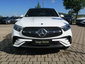 MERCEDES-BENZ GLC 300 4M Coupe AMG Line Advanced Pan…