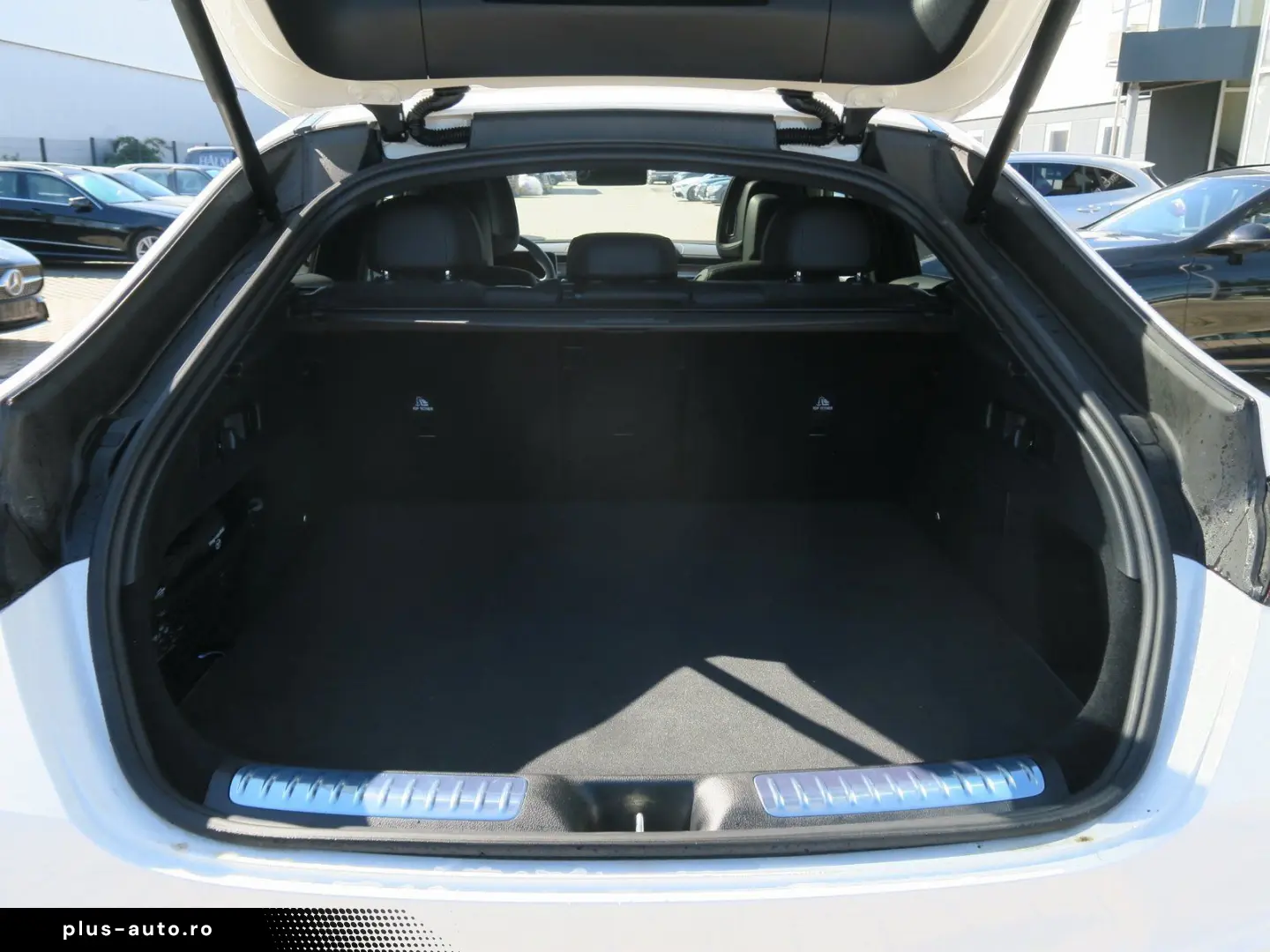 MERCEDES-BENZ GLC 300 4M Coupe AMG Line Advanced Pan&hellip;