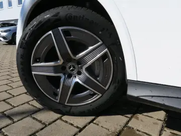 MERCEDES-BENZ GLC 300 4M Coupe AMG Line Advanced Pan…