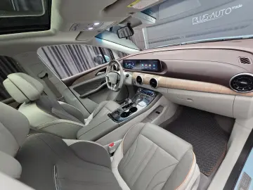 DFSK Forthing 4 Yacht