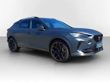 CUPRA Formentor 2.5 TSI DSG 4Drive VZ5 DCC PANO AKEBON