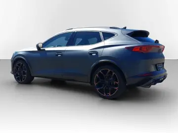 CUPRA Formentor 2.5 TSI DSG 4Drive VZ5 DCC PANO AKEBON