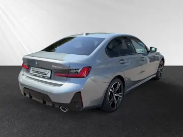 BMW 320d xDrive M Sport AHK Stop&Go Head-Up