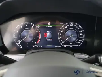 VW Touareg 3.0 V6 TSI 4MOTION R-LINE PANO AHK AREA