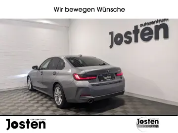 BMW 318 i LED CarPlay Innovation 360  Live Cockpit