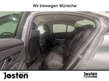 BMW 318 i LED CarPlay Innovation 360  Live Cockpit